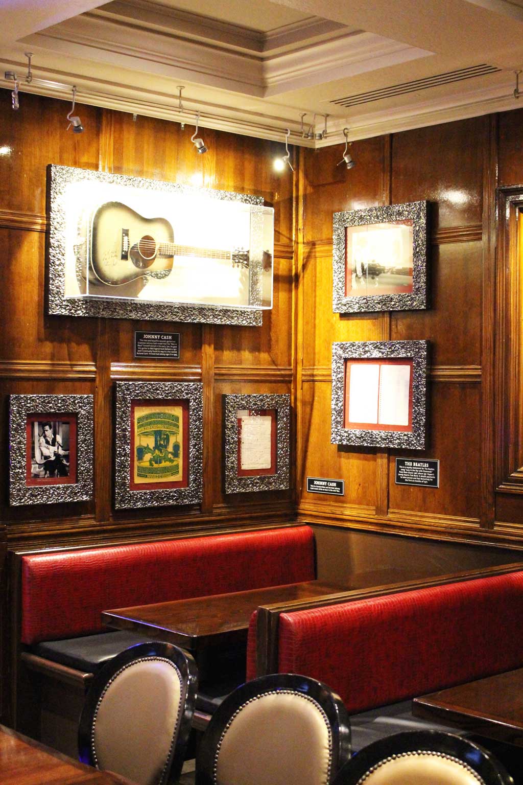Paris Rock & Roll - Le Hard Rock Café | Happy City le blog voyage parisien