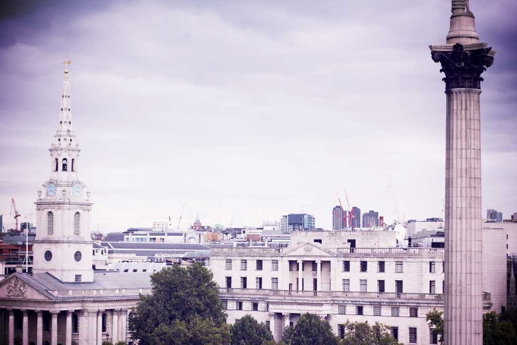Rooftop Vista at the Trafalgar - Londres