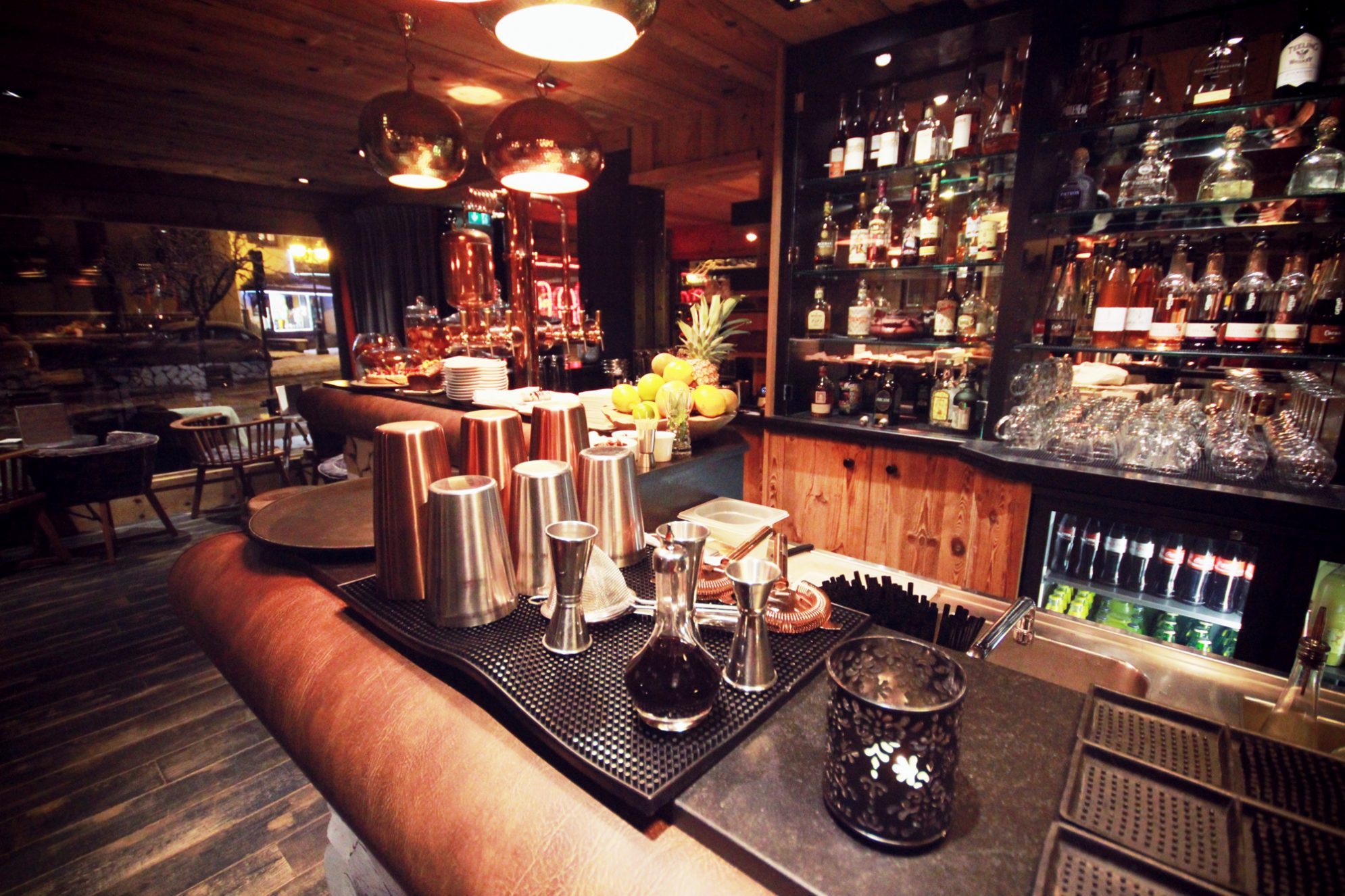 Bar à cocktail de montagne - Le M de Megève